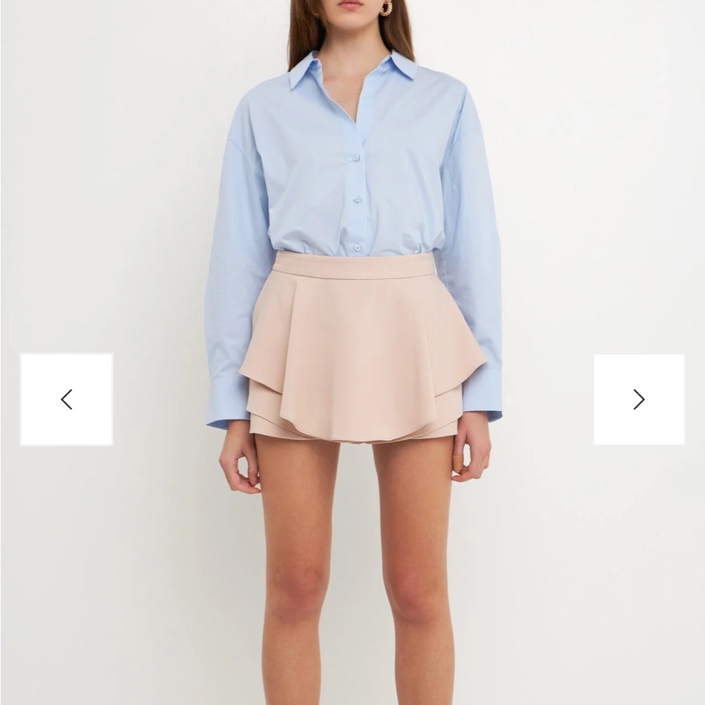 NWT Endless Rose ruffled skort